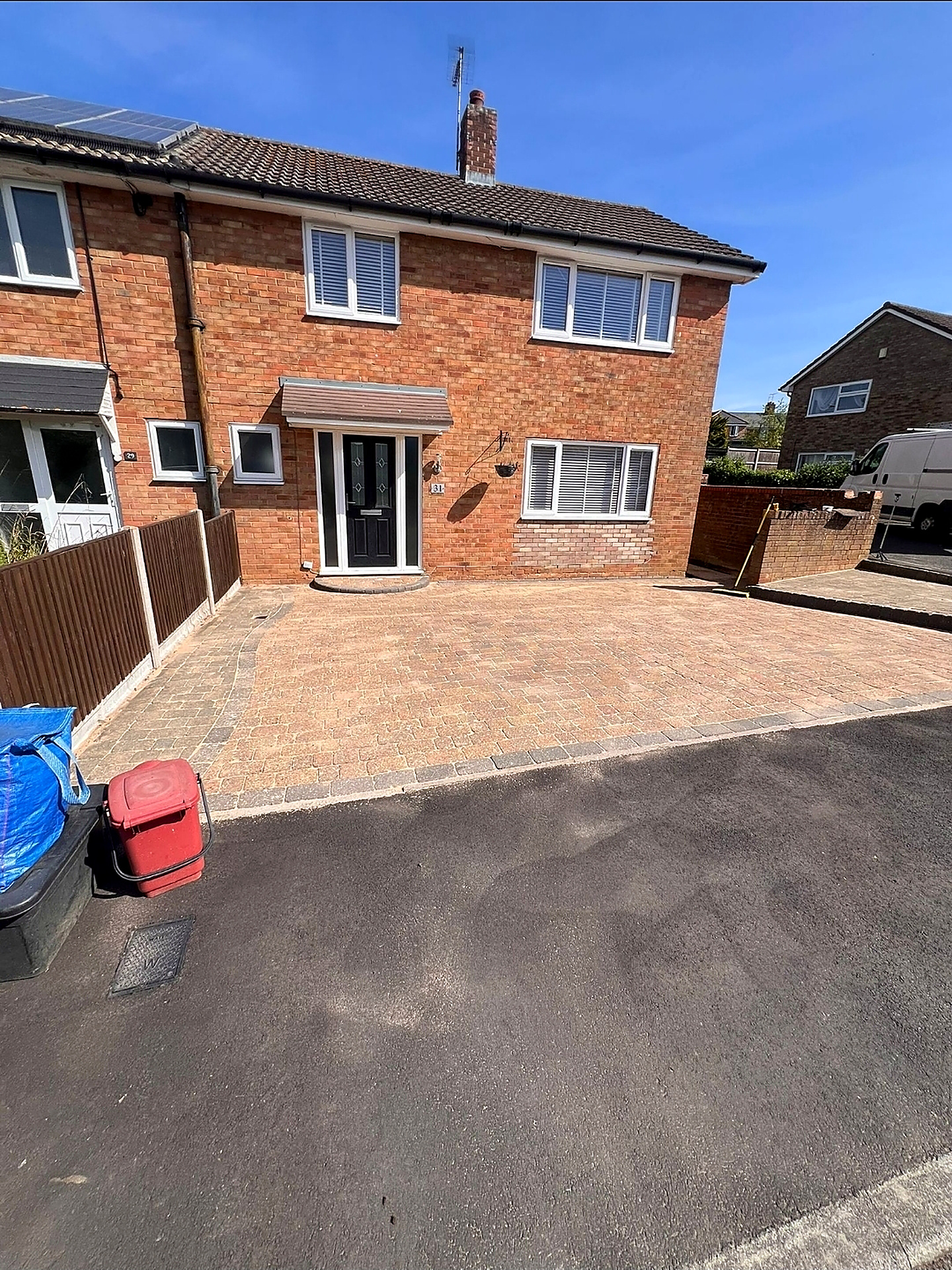 Block paving driveway and brick frontage cleaned in Hertfordshire